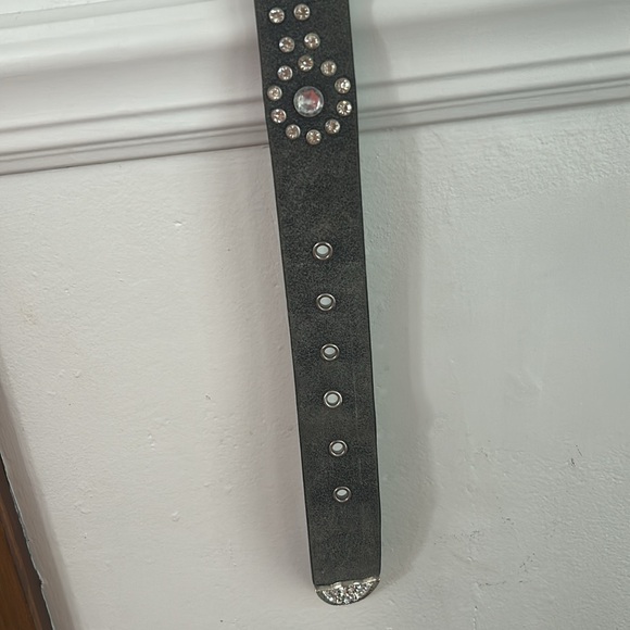Vintage Western Leather Diamond Studded Embellished Belt - Picture 8 of 8
